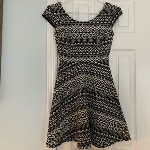 MOSSIMO SUPPLY CO. Aztec pattern knit dress